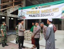Kapolresta Sidoarjo Laksanakan Program Grebek Masjid, Berbagi Untuk Kebaikan