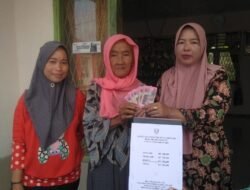 Pemdes Muara Telang salurkan Bantuan DD Tahap 1 Kepada 31 KPM