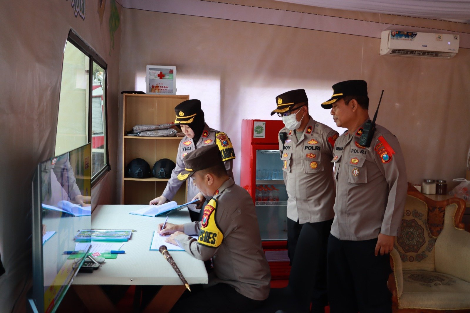 Kapolresta Mojokerto Tinjau Kesiapan Petugas Pospam dan Posyan, Pastikan Mudik Aman Berkesan