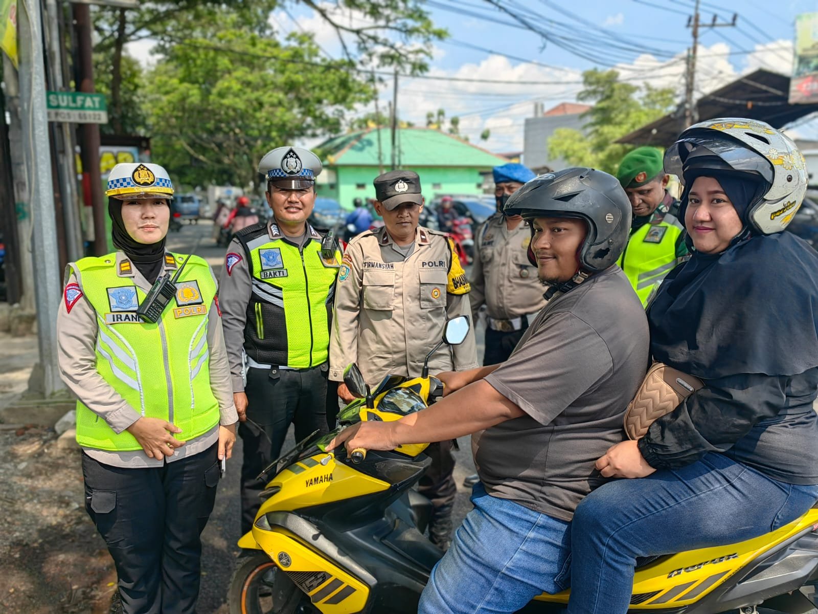 Posyan Polresta Malang Kota Beri Layanan Kepolisian dan Kesehatan, Pemudik Aman dan Berkesan