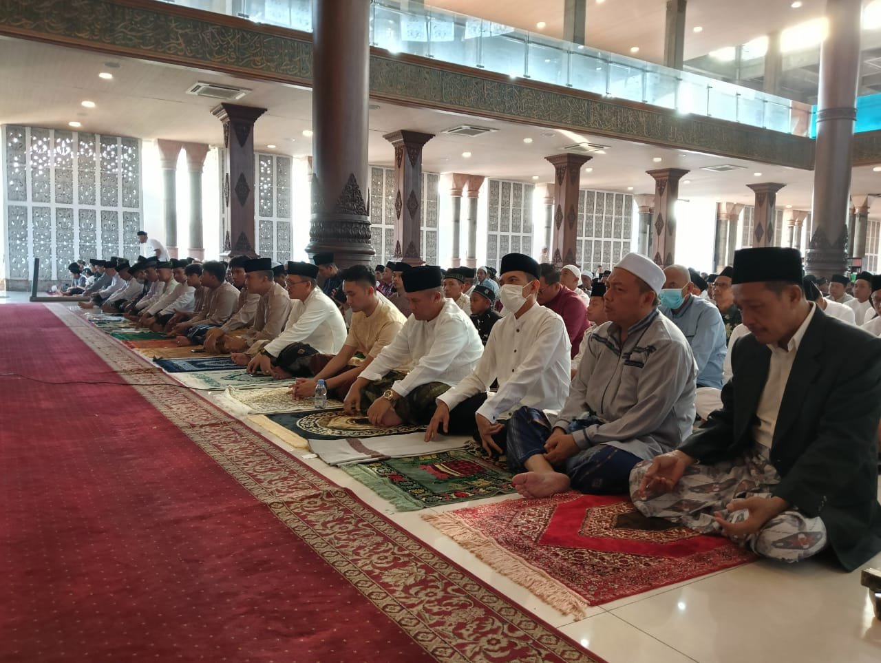 Dandim Mojokerto Bareng Bupati & Forkopimda Shalat Idul Fitri Di Masjid Agung Darusalam Sooko