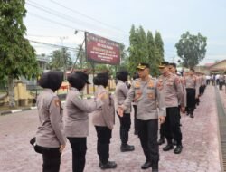 Pimpin Apel Usai Lebaran, Ini Kapolres Aceh Timur
