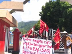Unjuk Rasa Didepan Kantor walikota Tikep, LMND Tuntut Terkait sektor Buruh Dan Pendidikan