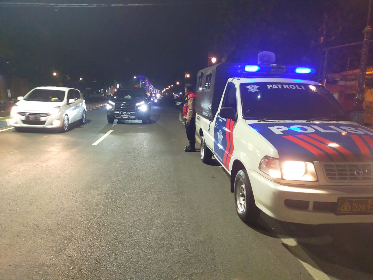 Ciptakan Kondusifitas Kamtibmas Usai Lebaran, Polresta Mojokerto lakukan KRYD dengan Patroli Blue Light