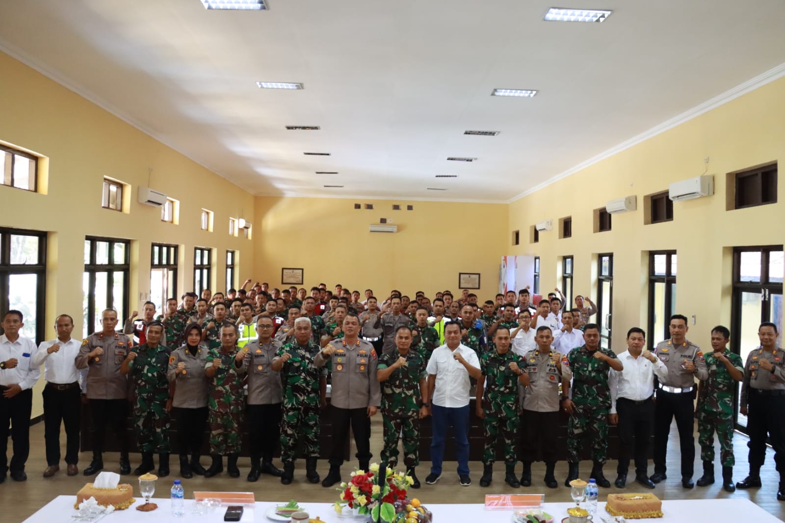 TNI - Polri di Pacitan Gelar Silaturahmi Jaga Sinergitas dan Soliditas