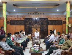 Soliditas TNI – Polri di Nganjuk Jalin Silaturahmi Sambangi Sejumlah Ponpes