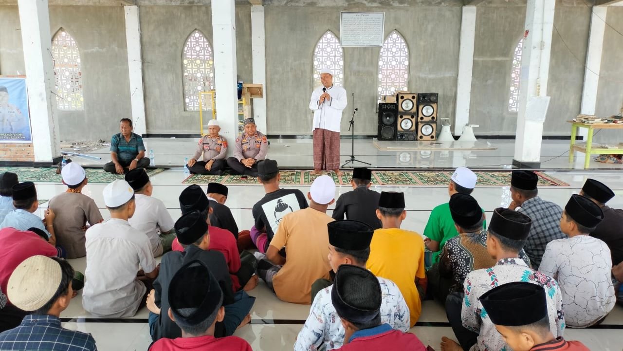 Silaturahmi ke Dayah Darul Ulum Aceh, Kapolsek Nurussalam Dipeusijuk Abon Matang Neuheun