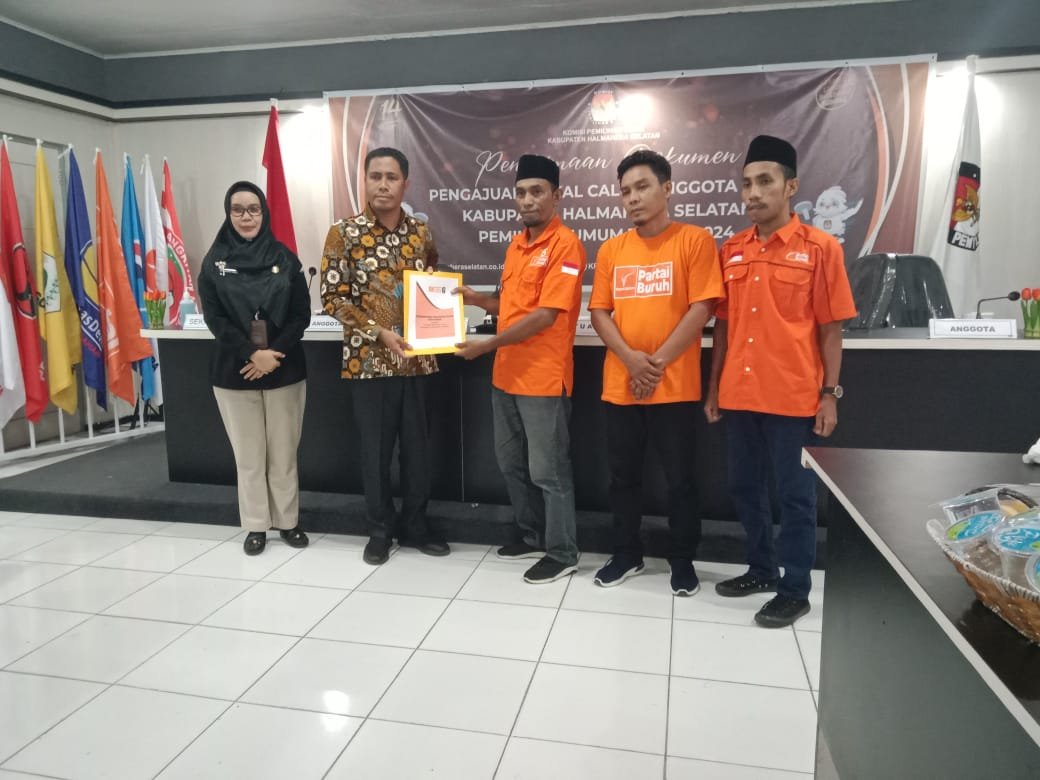 Partai Buruh Halsel Daftar Caleg, Ketua KPU Halsel: Berkas Lengkap 100 Persen