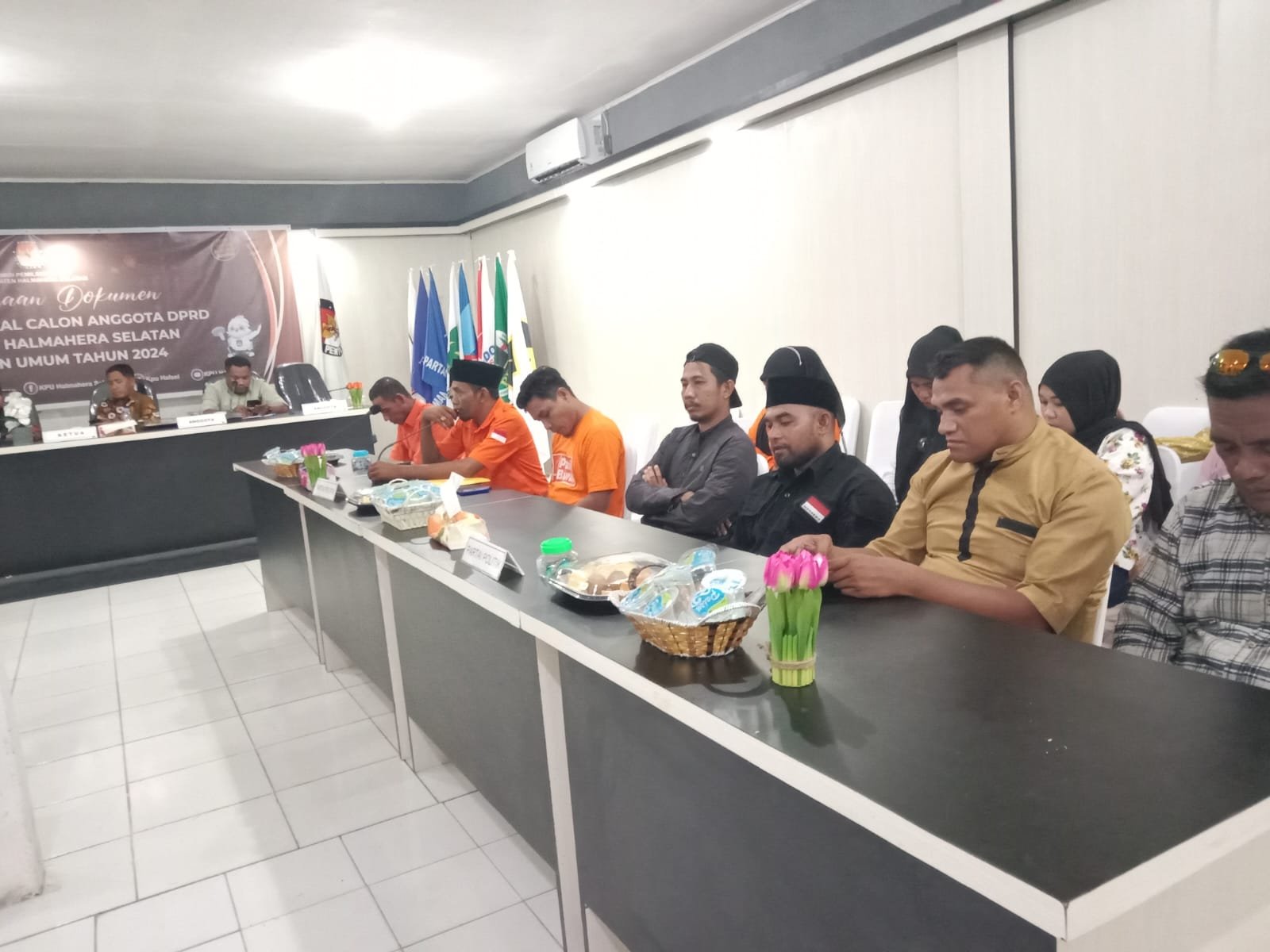 Partai Buruh Halsel Daftar Caleg, Ketua KPU Halsel: Berkas Lengkap 100 Persen