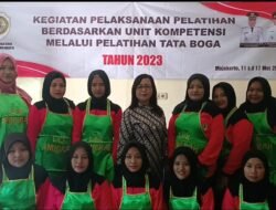 Sasaran Non Fisik TMMD Ke-116 Kodim 0815/Mojokerto Warga Randuharjo Terima Pelatihan Tata Boga