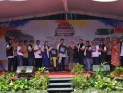 Undian Simpedes BRI Jombang, 2 Mobil dan 14 Motor Dibagikan