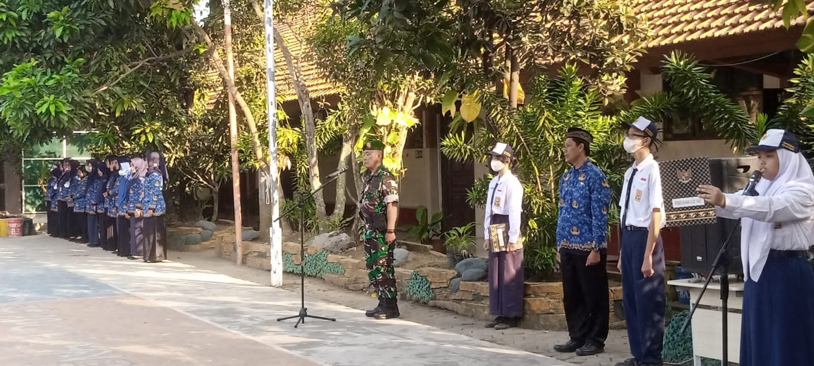 Koramil 0815/19 Magersari Berikan Edukasi Wasbang Siswa-Siswi SMPN 9 Mojokerto