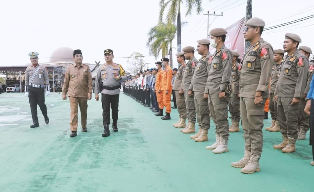 Bupati Anwar Sadat Pimpin Apel Gelar Pasukan Operasi Ketupat Tahun 2023