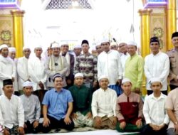 Bupati Anwar Sadat Safari Ramadhan ke Masjid Nurul Iman Kualatungkal