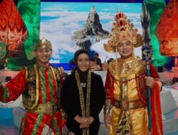 Wali Kota Mojokerto, Ning Ita Jadi Aktor Wayang Orang Dalam Sajian ‘Semar Mesem’ JTV