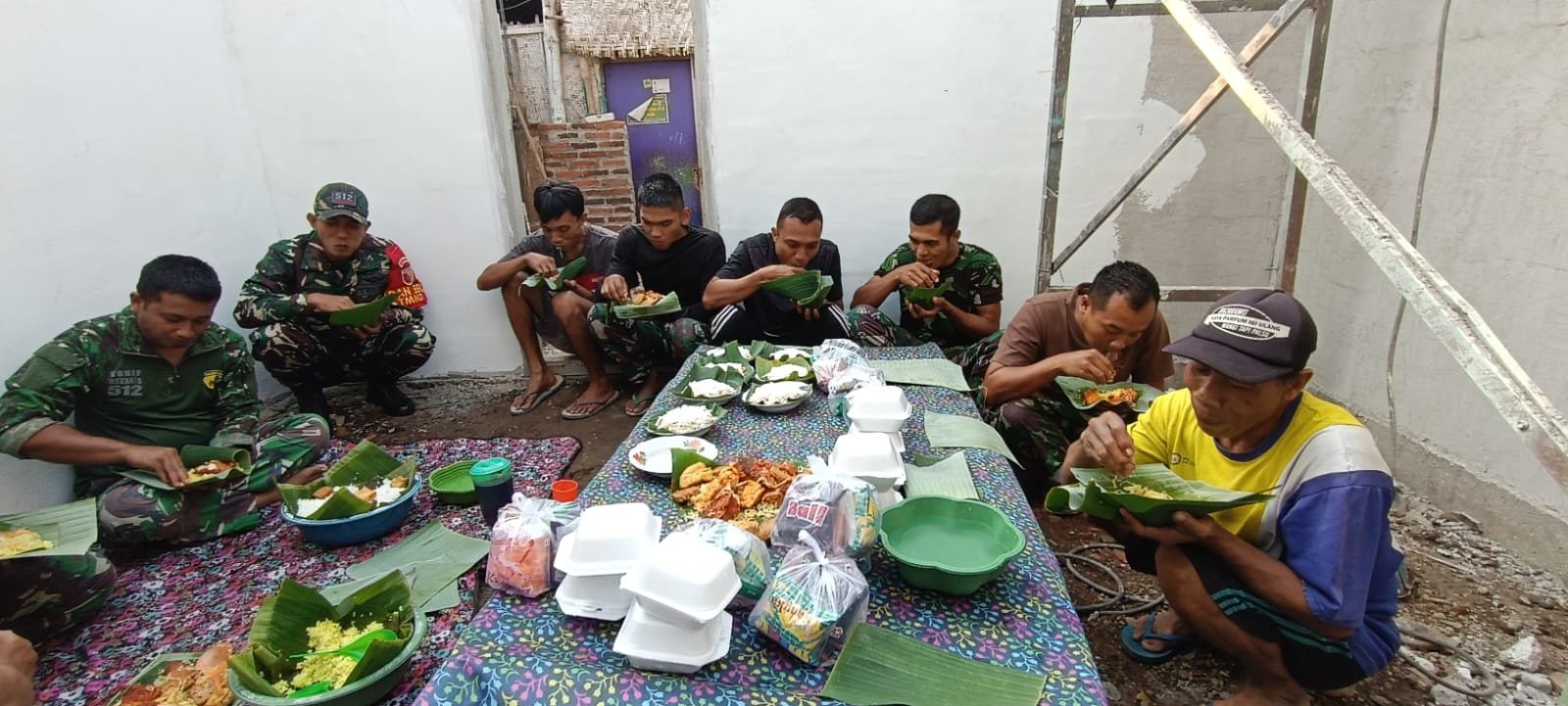 Rasa Syukur, Warga Undang Satgas TMMD 116 Kodim 0815/Mojokerto Kenduri