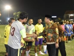 Fasum Desa Sumorame Direvitalisasi Jadi “Alun-alun”, Gus Muhdlor Apresiasi Kekompakan Warga dan Kadesnya