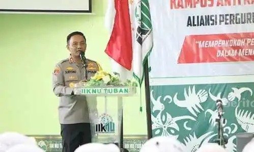 Kapolres Tuban Beri Materi di Seminar dan Deklarasi Kampus Anti Radikalisme dan Terorisme