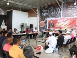 Jumat Curhat: Kapolres Aceh Timur Dengarkan dan Sikapi Keluh Kesah Masyarakat Ranto Peureulak