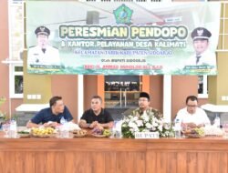 Jadi Ujung Tombak Pelayanan Pemerintah, Gus Muhdlor Dorong Kualitas Pelayanan Publik di Kantor Desa Ditingkatkan