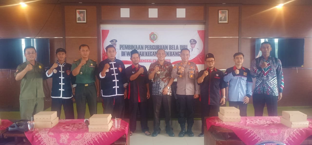 Eratkan Persatuan Antar Perguruan Silat, Koramil 0815/10 Bangsal Bareng Forkopimcam Lakukan Pembinaan