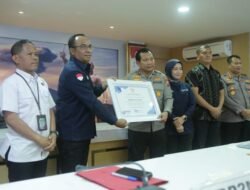 Polda Jatim Raih Penghargaan Dari BP2MI Atas Prestasi Ungkap TPPO