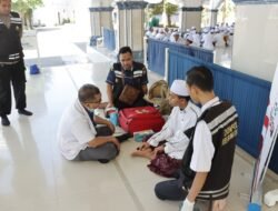Polres Tanjungperak Gelar Bakti Kesehatan Untuk Santri Wujudkan Generasi Muda Sehat dan Produktif