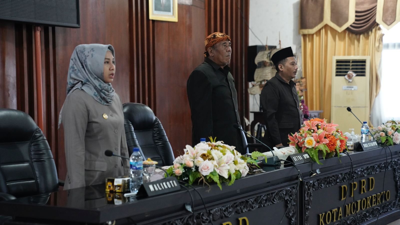 Wali Kota Mojokerto Hadiri Sidang Paripurna Penyampaian Pemandangan Umum Fraksi Atas Raperda Pertanggungjawaban APBD TA 2022