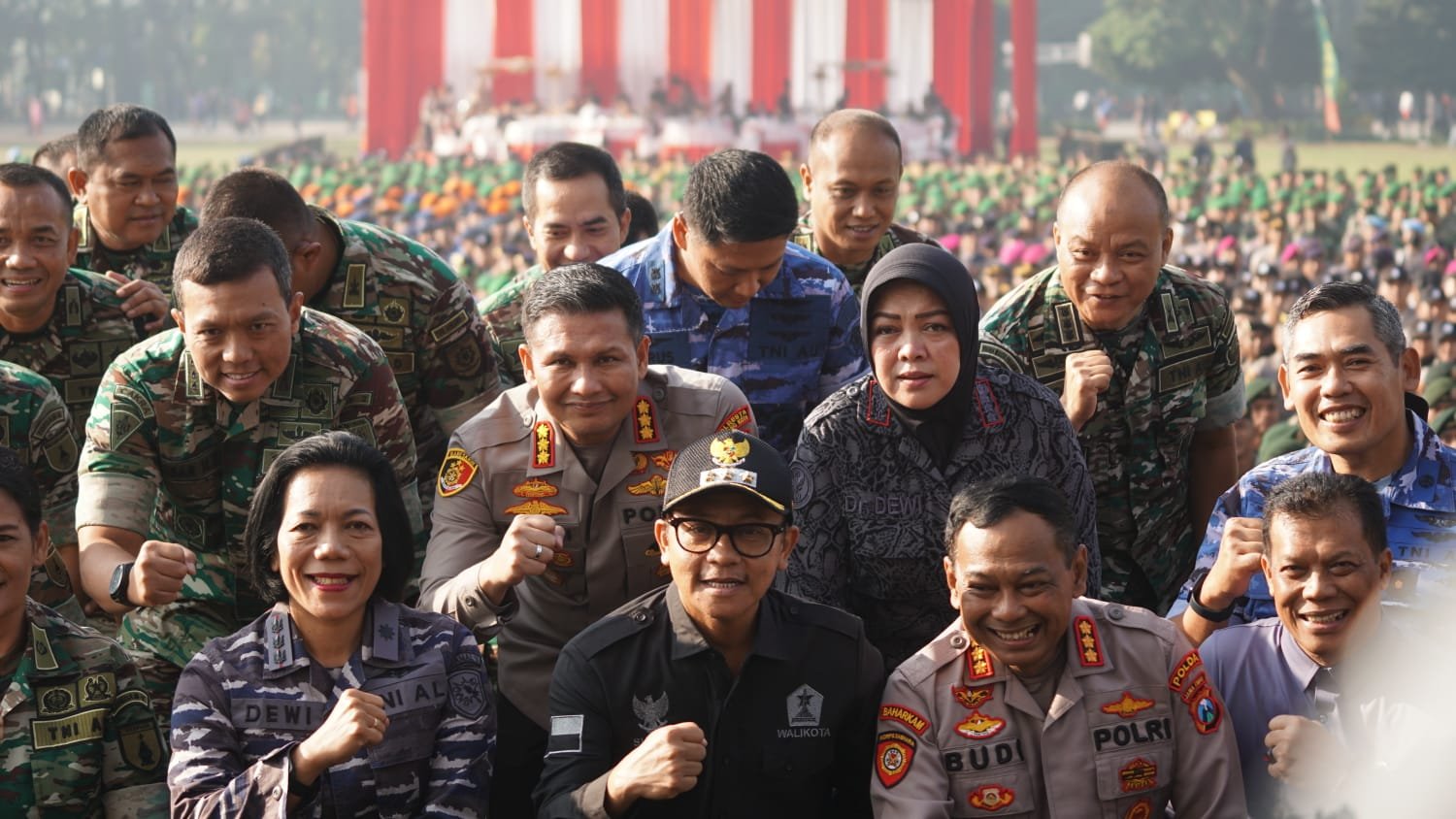 Wujudkan Sinergitas dan Soliditas TNI- POLRI, Ribuan Prajurit Padati Lapangan Rampal Kota Malang