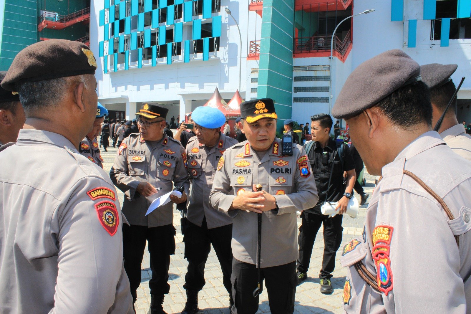 Polrestabes Surabaya Sukses Amankan Laga HUT Persebaya