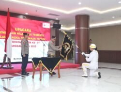 Kapolda Jatim Pimpin Upacara Pemulihan Nilai Luhur Tribrata Pataka Polda Jatim “Tan Hana Dharma Mangrwa”