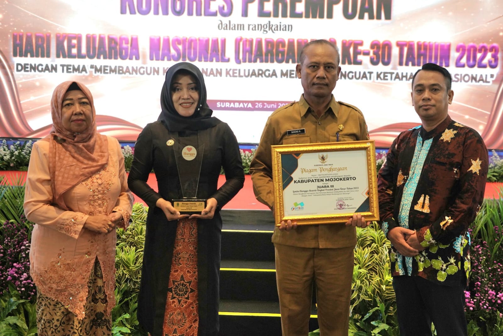 Pemkab Mojokerto Raih Penghargaan IBANGGA Award 2023
