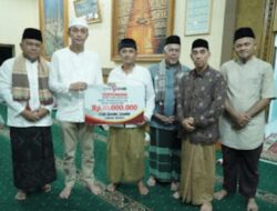 PJ.Bupati Muaro Jambi Hadiri Nuzulul Qur’an di Desa Senaung