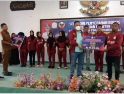 PLT. Reza Riski, SH, M.Si Hadiri Dan Berikan Sambutan Kepada Pelatih Dan Peraih Medali