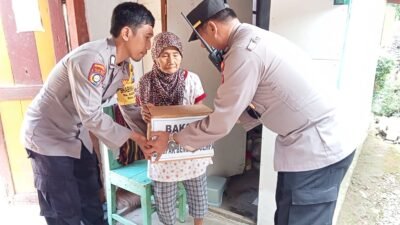 Polres Pacitan Salurkan Bansos Untuk Warga Terdampak Gempa Bantul