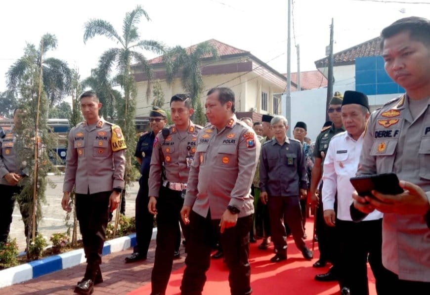 Kapolda Jatim Tinjau Pelayanan Publik dan Walk Thru di Polres Pasuruan