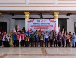 Kabupaten Sidoarjo Dukung Pembagian 10 Juta Bendera Merah Putih Jelang Peringatan HUT RI ke- 78