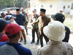 Sidak Ruas Krembung- Mojoruntut, Gus Muhdlor Dorong Proyek Jalan Beton di Sidoarjo Selesai Tepat Waktu