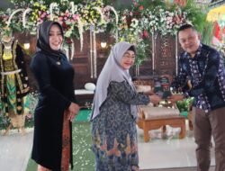 Lestarikan Busana Pengantin Khas Bumi Majapahit, Pemkab Mojokerto Gelar Seminar dan Gebyar Pengantin Mojoputri 2023
