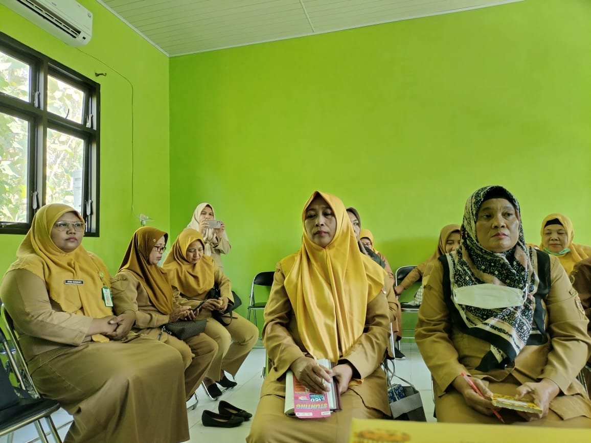 Minilok Lintas Sektor Danramil Dawarblandong Sampaikan Penanganan Stunting Secara Serius