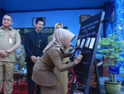 Hadiri Dies Natalis SMP Negeri 1 Puri, Bupati Harap Siswa Dapat Solid Dalam Membangun Kemajuan Bangsa