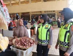 Polwan Polres Aceh Timur Menebar Keamanan dan Kenyamanan Dengan Patroli Harkamtibmas