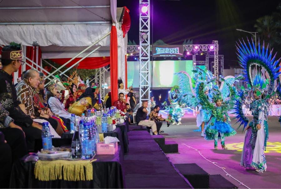 Hadiri Jember Fashion Carnaval, LaNyalla Berharap JFC Jadi Pengungkit Ekonomi