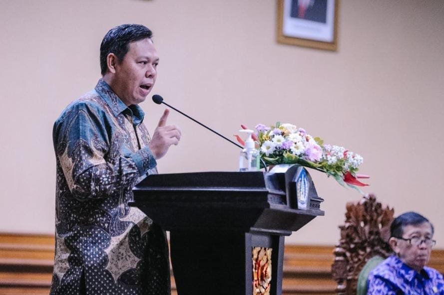 Sultan Dukung Pemerintah Tetapkan Batas Minimum Harga Barang Impor Di E-commerce