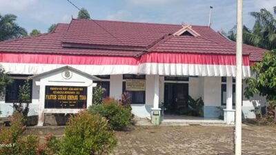 Woww!! Diduga Kantor Lurah Simpang Tuan Tutup Tanpa Aktifitas Pelayanan Saat Jam Kerja