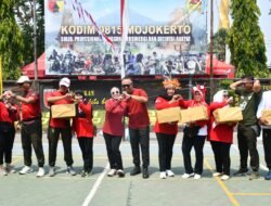 Semarakkan HUT Ke-78 Kemerdekaan RI, Kodim 0815/Mojokerto Gelar Jalan Sehat, Lomba Permainan Hingga Bazar