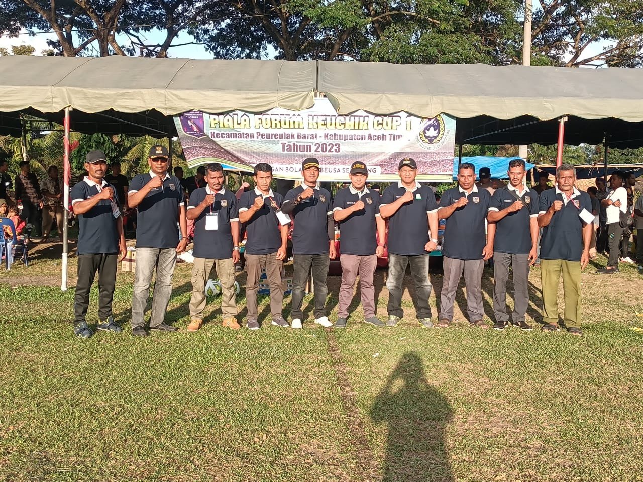 Ketua APDESI Aceh Timur Hadiri Pembukaan Bola Piala Forum Keuchik Peureulak Barat