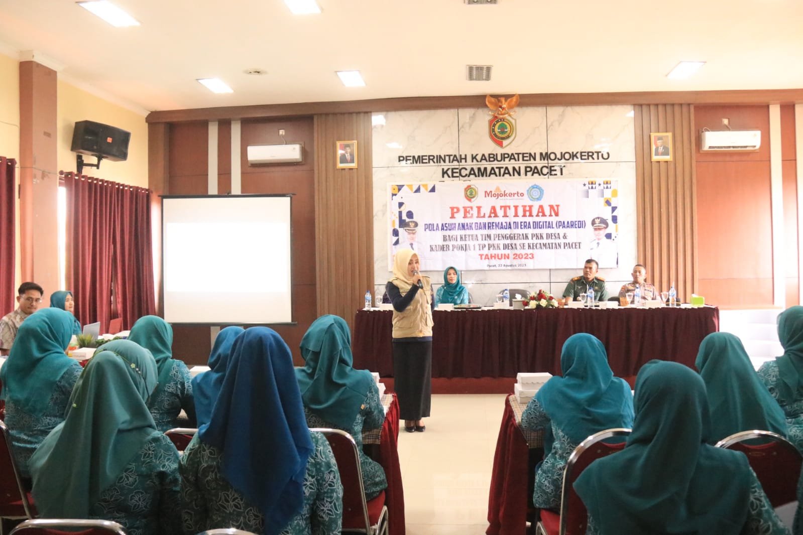 Bupati Mojokerto Minta Orang Tua Pahami Perilaku Anak