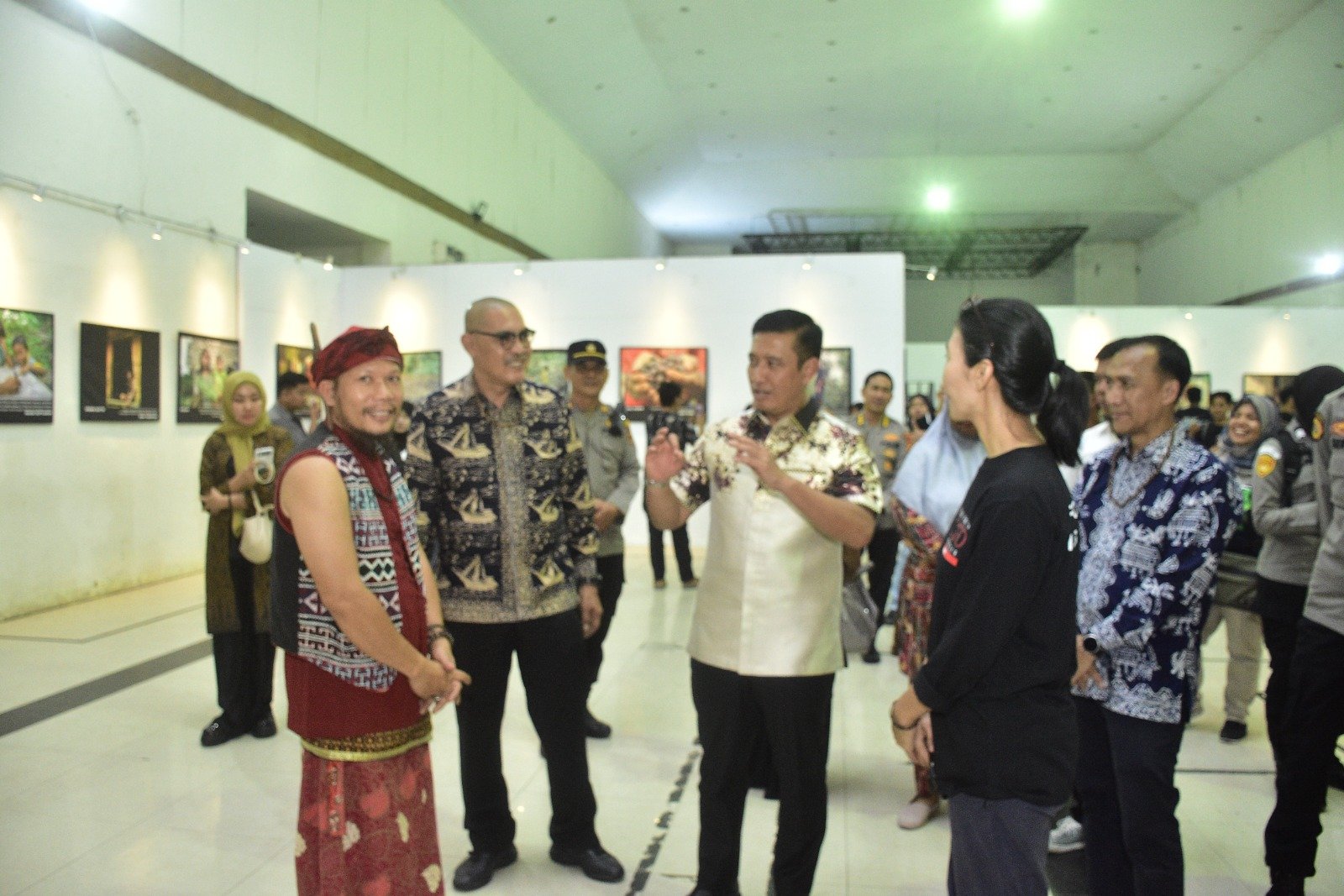 Kapolda Jambi Irjen Pol. Rusdi Hartono hadiri kegiatan Pameran Foto Jurnalistik