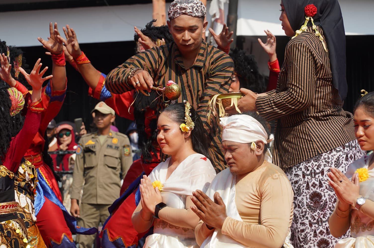 Semarakkan Peringatan HUT Ke-78 RI, Pemkot Mojokerto Sukses Gelar Pawai Pembangunan